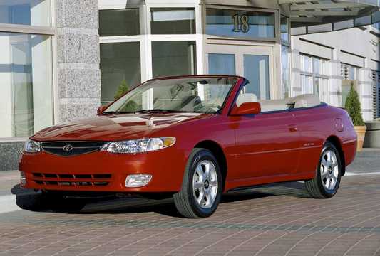 Front/Side  of Toyota Camry Solara Convertible 3.0 V6 Automatic, 203hp, 2001 