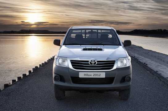 Front  of Toyota Hilux Double Cab 2012 