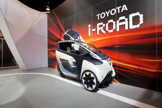 Front/Side  of Toyota i-Road Concept Concept, 2013 