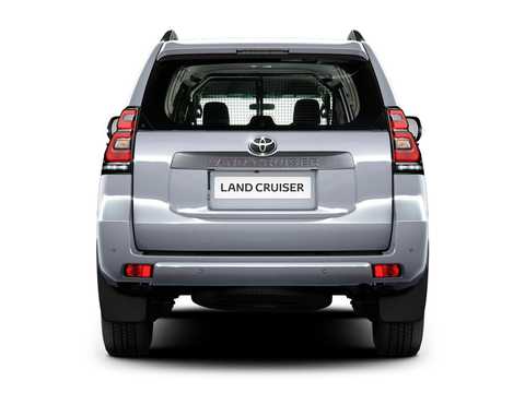 Bak av Toyota Land Cruiser Prado Commercial LWB 2.8 D-4D 4WD Manuell, 177hk, 2019 
