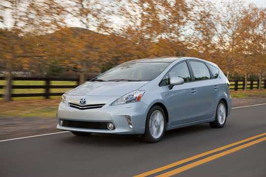 Front/Side  of Toyota Prius+ Hybrid CVT, 136hp, 2012 