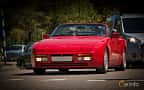 Porsche 944