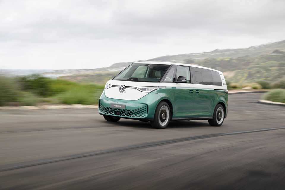 Volkswagen ID. Buzz LWB, 286hk, 2025