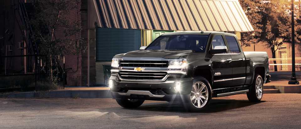 Chevrolet Cheyenne 1500 Crew Cab 6.2 V8 E85 4WD Hydra-Matic, 426hk, 2018