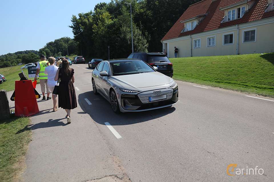 Audi A6 e-tron