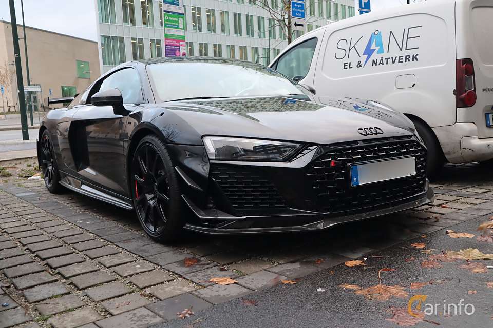 Audi R8