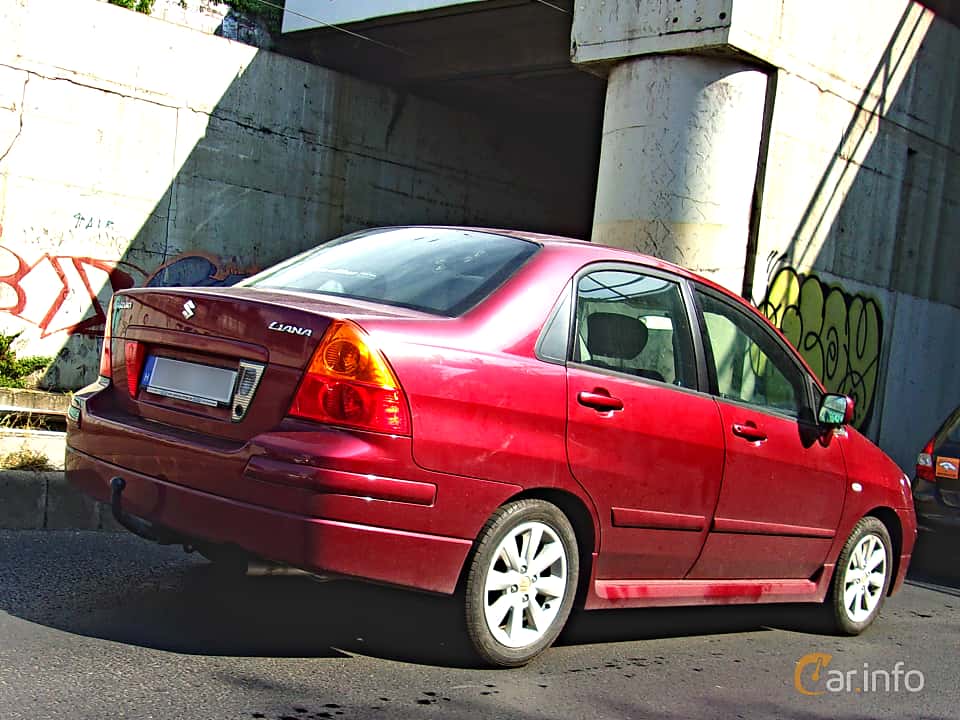 Suzuki Liana