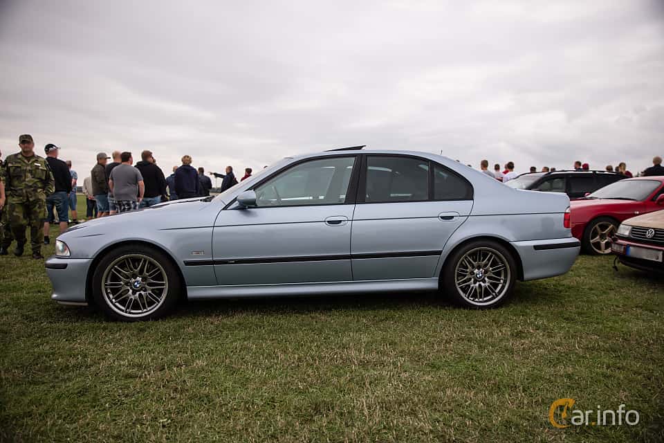BMW M5 Sedan Manual, 400hp, 2001