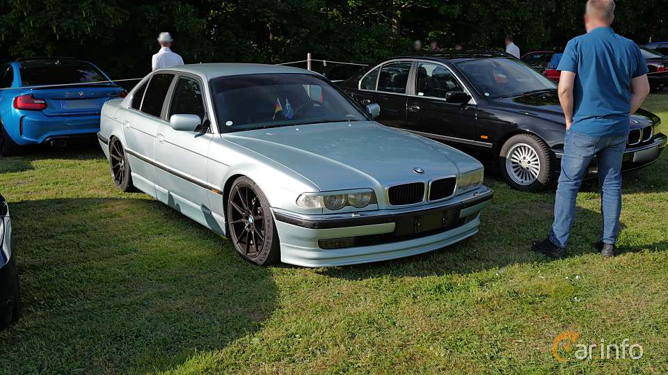 BMW 740i Automatic, 5-trins, 286ps, 1999