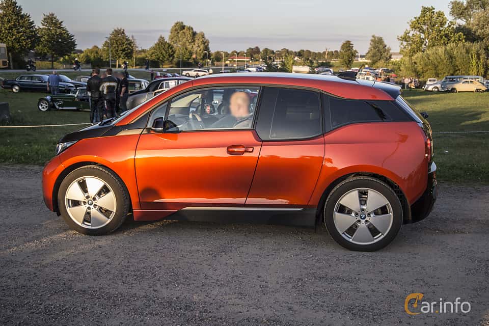 BMW i3