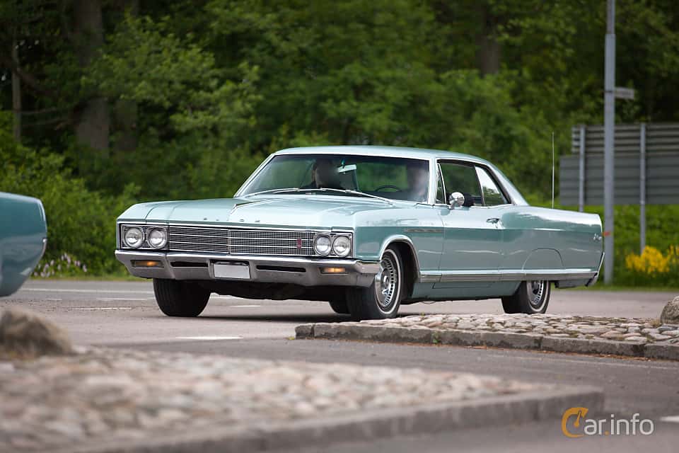 Buick Electra 225