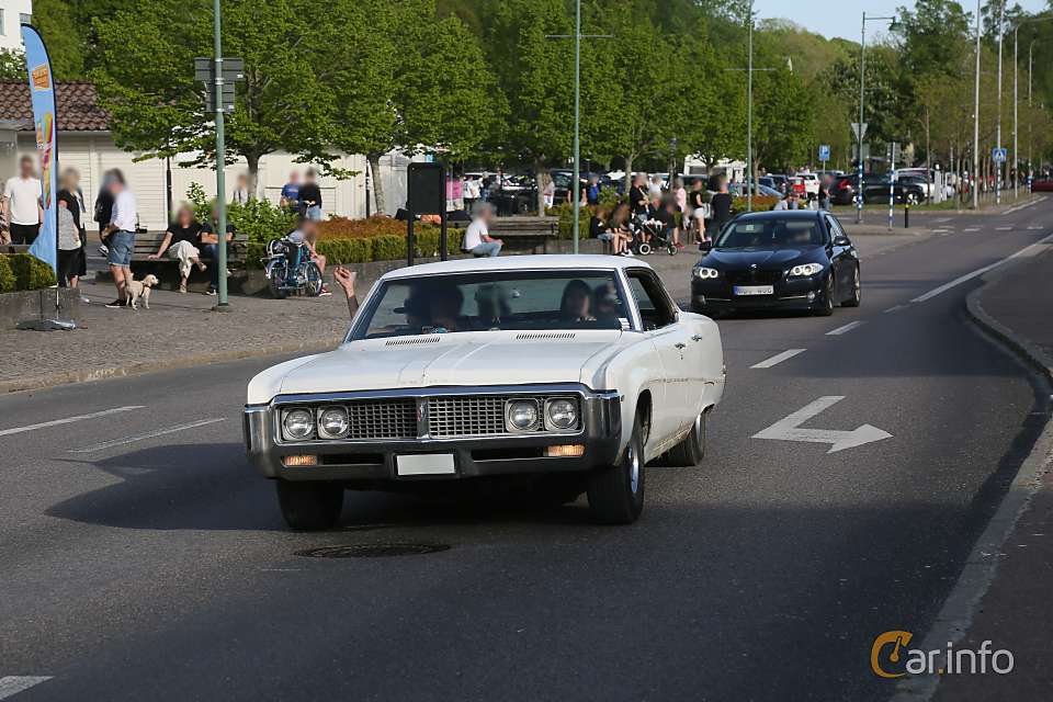 Buick Electra 225