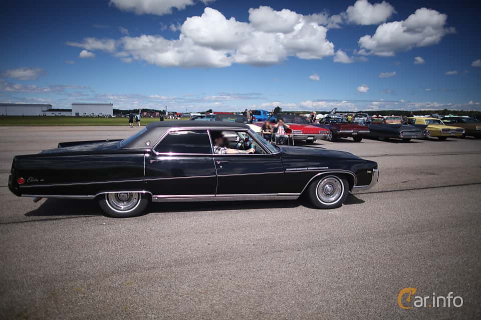 Buick Electra 225