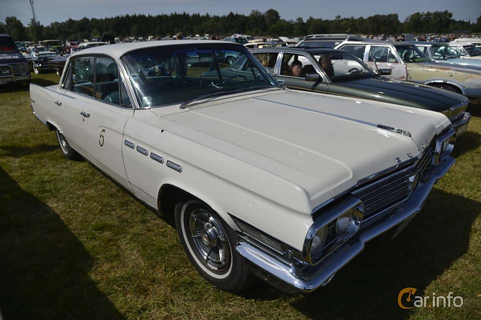 Buick Electra 225