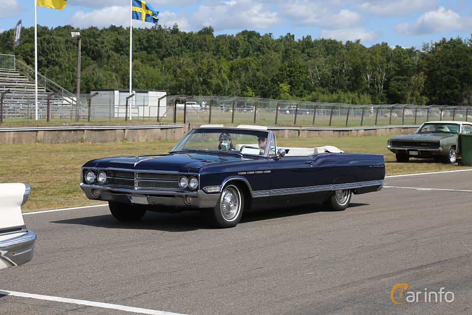 Buick Electra 225