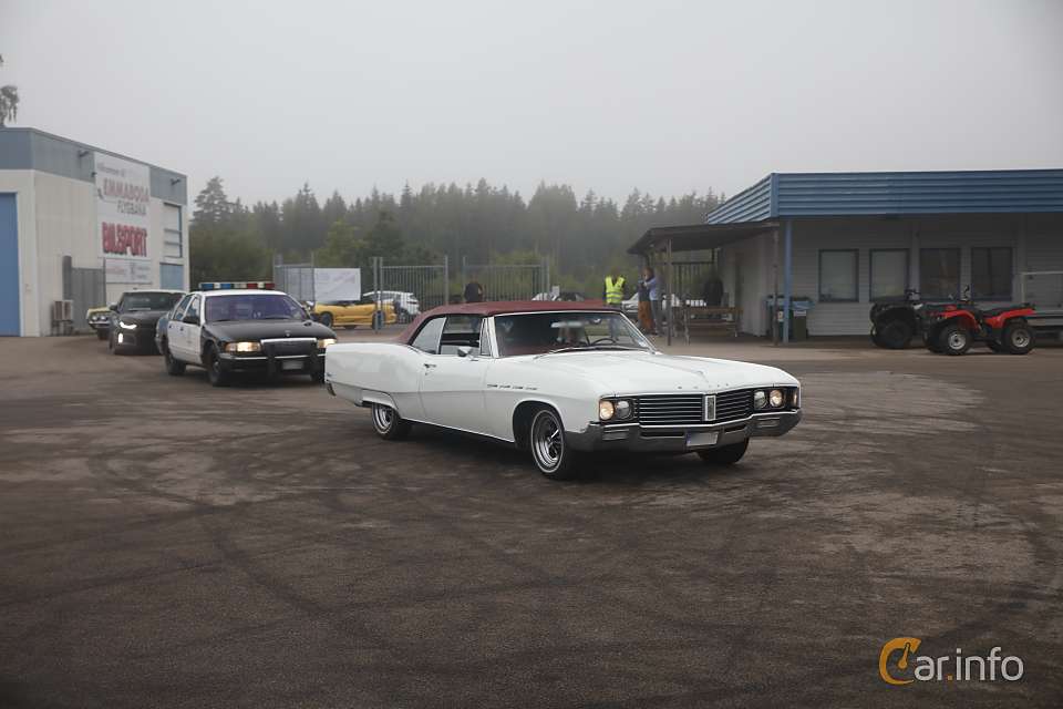 Buick Electra 225