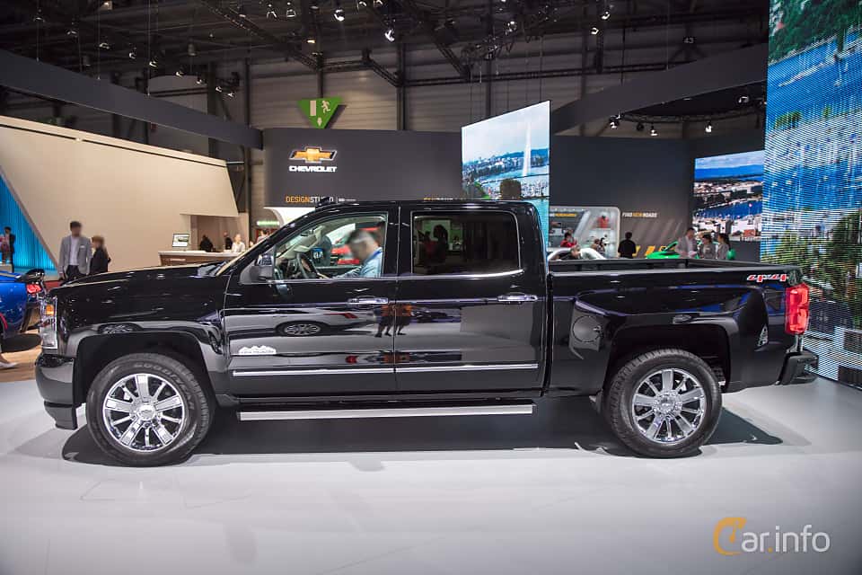 Chevrolet Silverado 1500 Crew Cab 6.2 V8 E85 4WD Hydra-Matic, 426hp, 2017