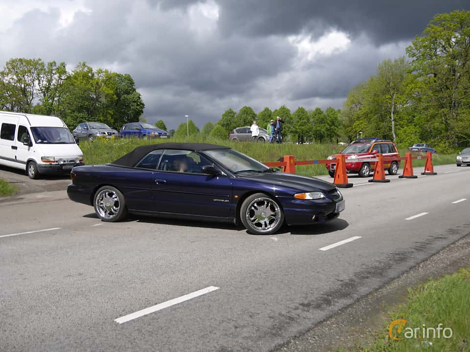 Chrysler Stratus
