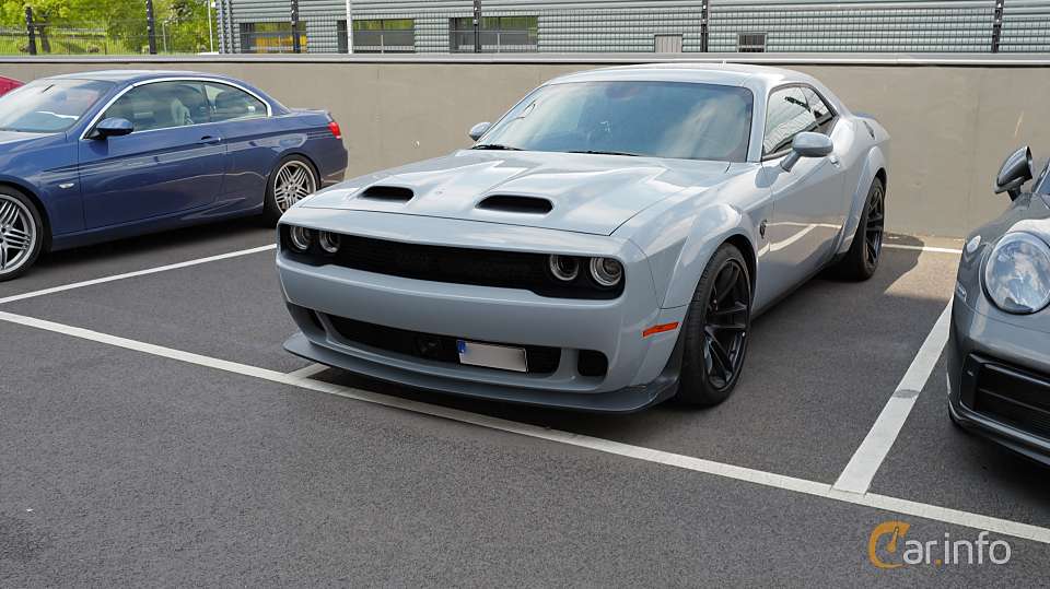 Dodge Challenger SRT Hellcat TorqueFlite, 8-trins, 727ps, 2020