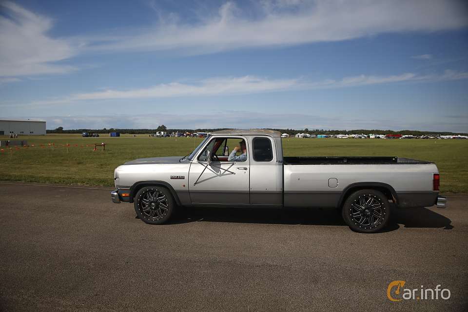 Dodge Ram 250 Club Cab 5.9 TorqueFlite, 4-trinn, 162hk, 1993