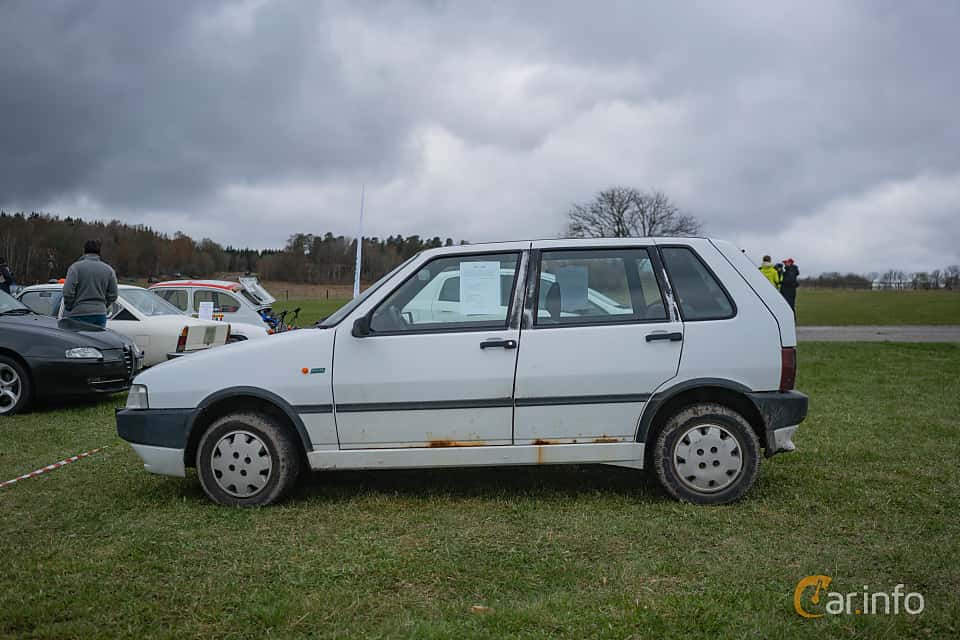 Fiat Uno 5-door 1.5 Manual, 75hp, 1992