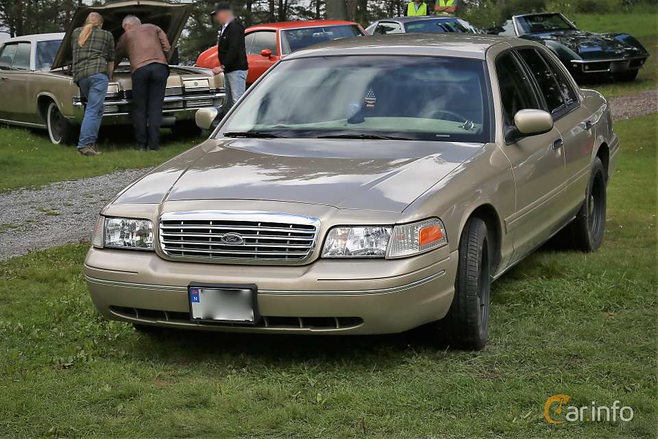 Ford Crown Victoria 2nd Generation (EN114) 4.6 V8 2V SOHC Automatic, 4