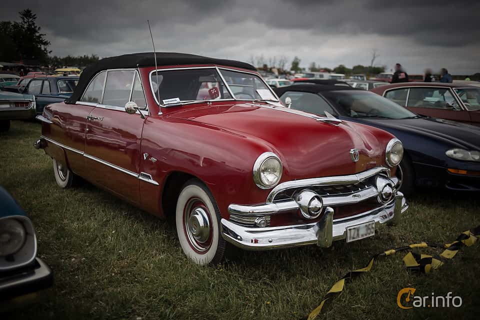 Ford Custom