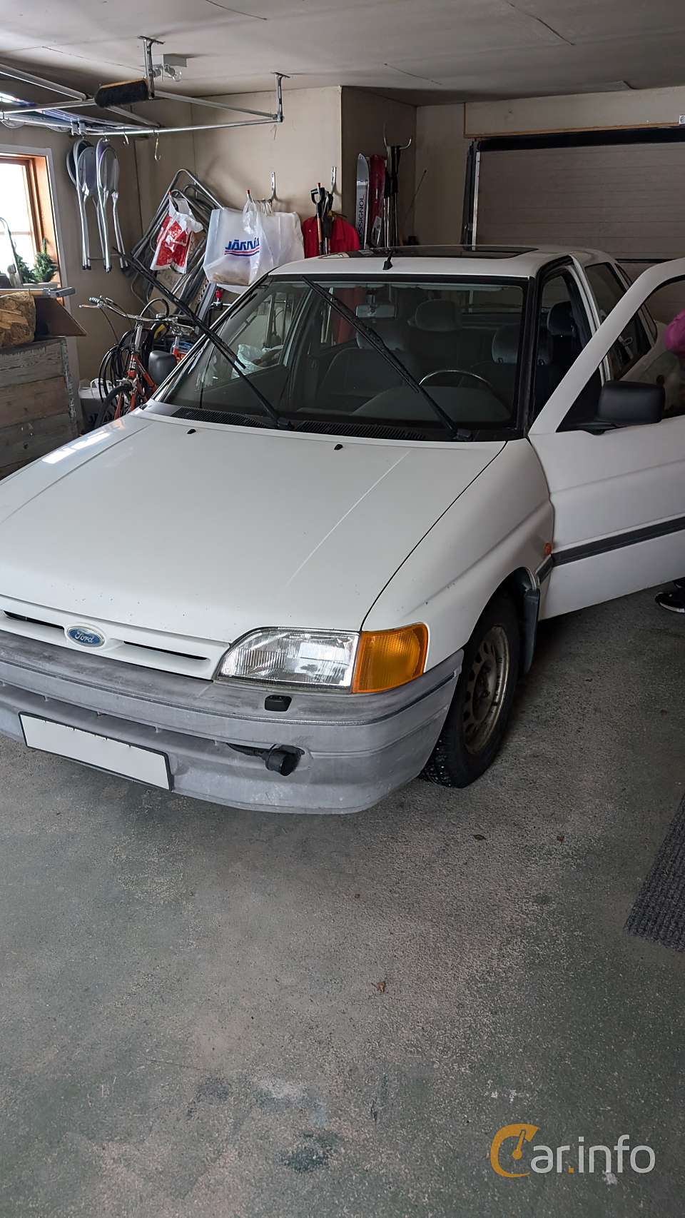 Ford Escort