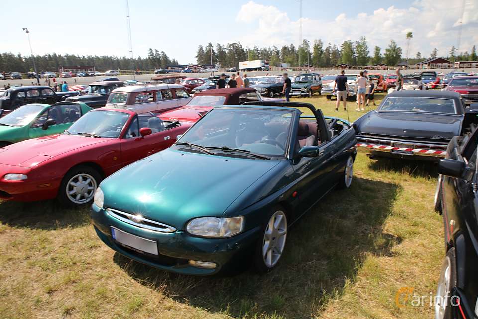 Ford Escort Cabriolet 1.6 Manual, 5-trins, 90ps, 1997
