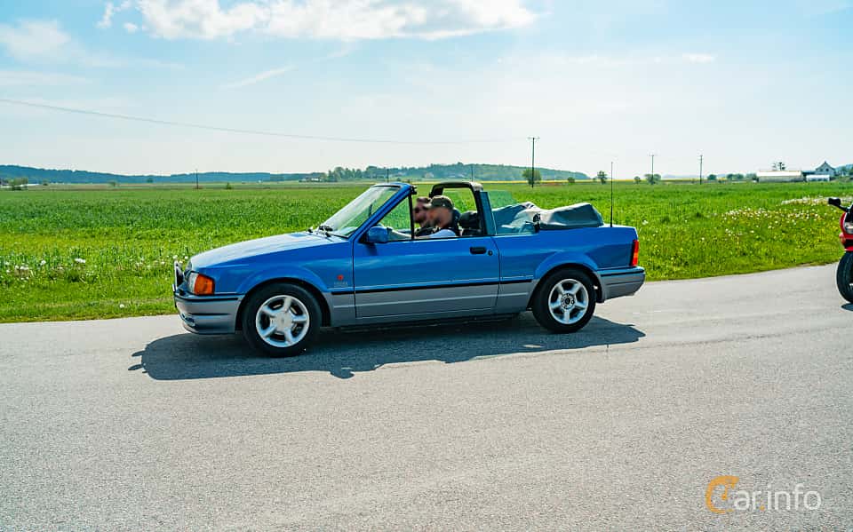 Ford Escort XR3i Cabriolet Manual, 5-trins, 102ps, 1990