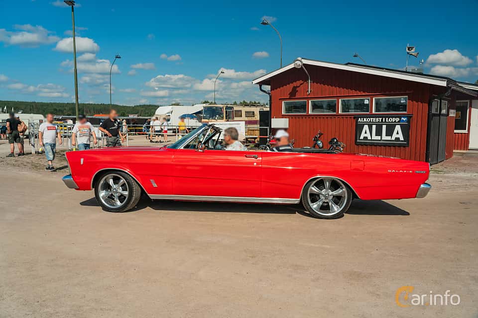 Ford Galaxie