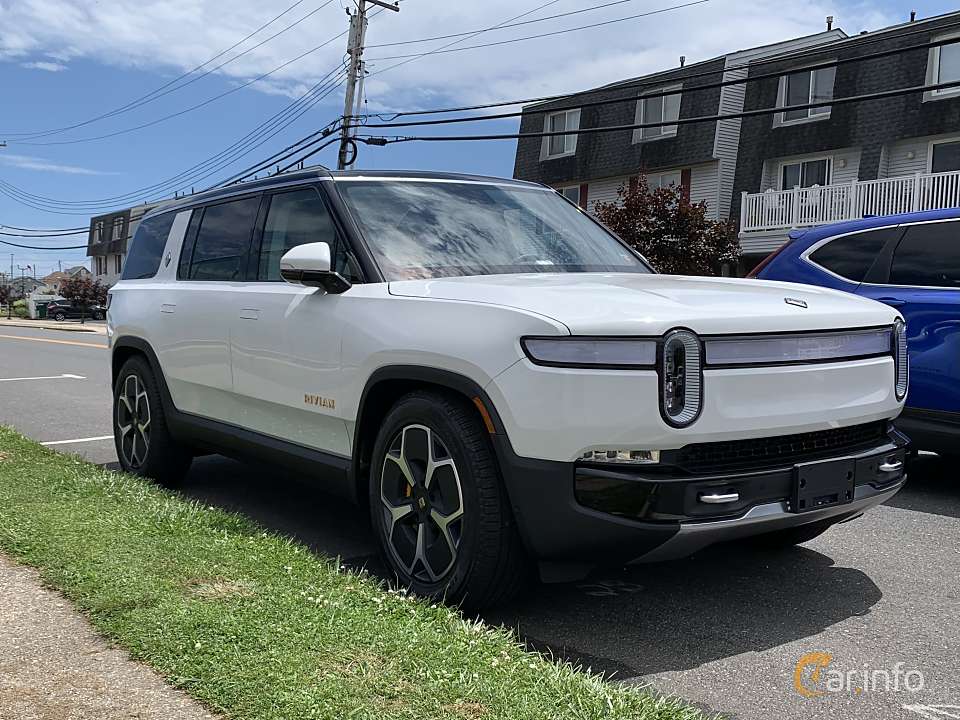 Rivian R1S 2023