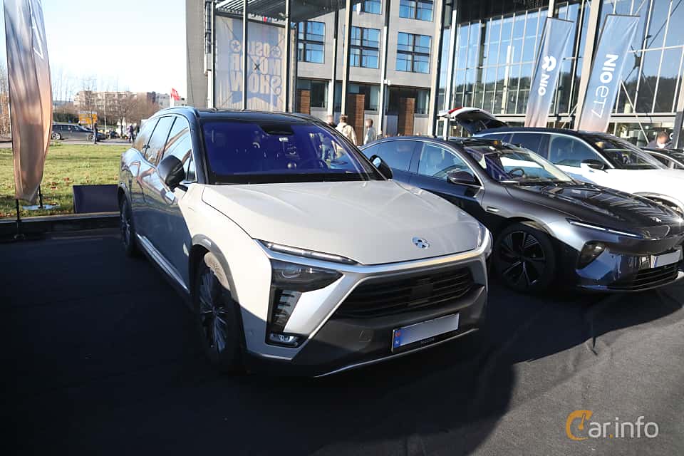 NIO ES8