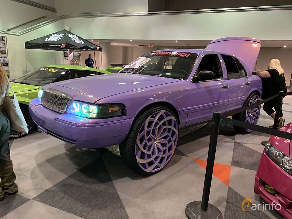 Ford Crown Victoria 2nd Generation (EN114) 4.6 V8 2V SOHC Automatic, 4