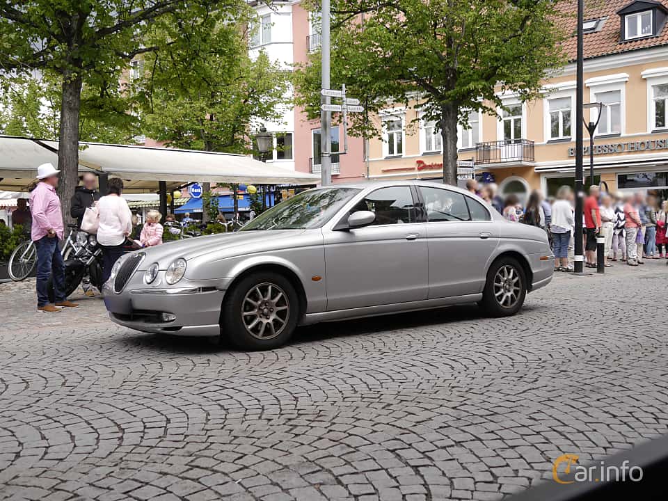 Jaguar S-Type