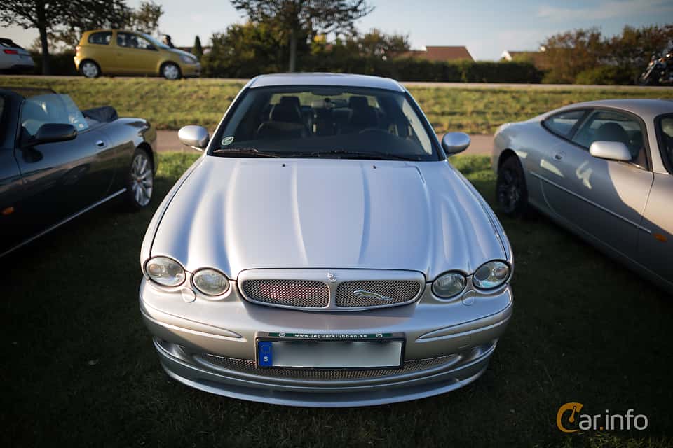Jaguar X-Type