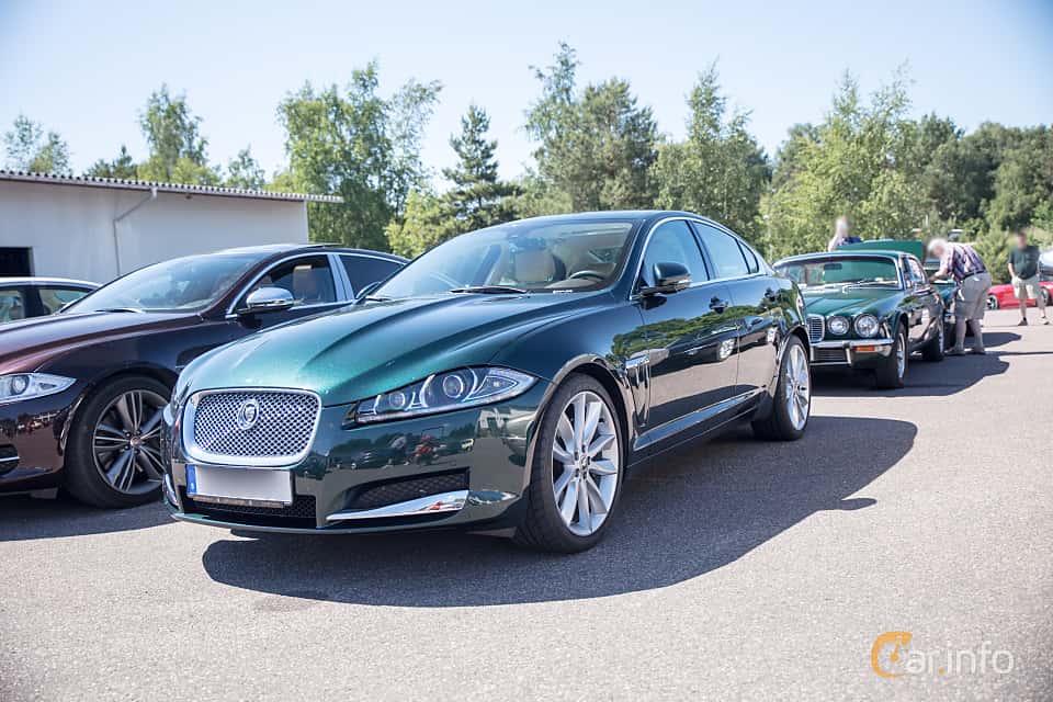 Jaguar XF 5.0 V8 Automatic, 6-trins, 385ps, 2012