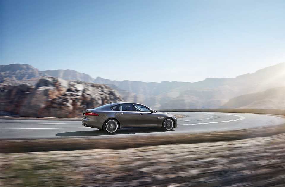 Jaguar XF 20d Automatic, 8-trins, 180ps, 2017