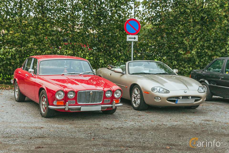 Jaguar XJ