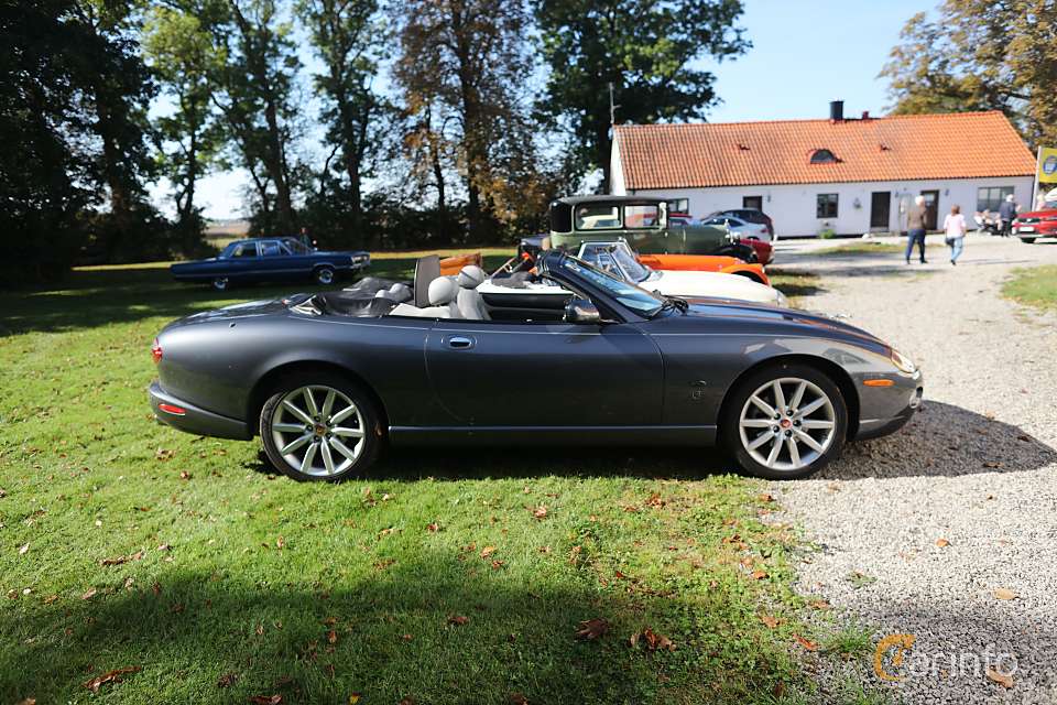 Jaguar XK
