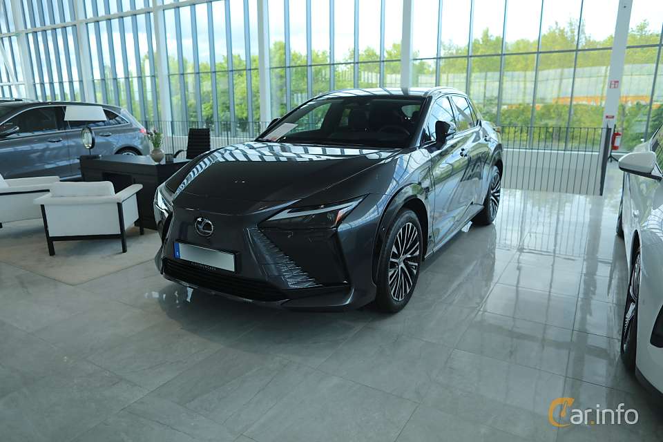 Lexus RZ 300e, 204ps, 2025