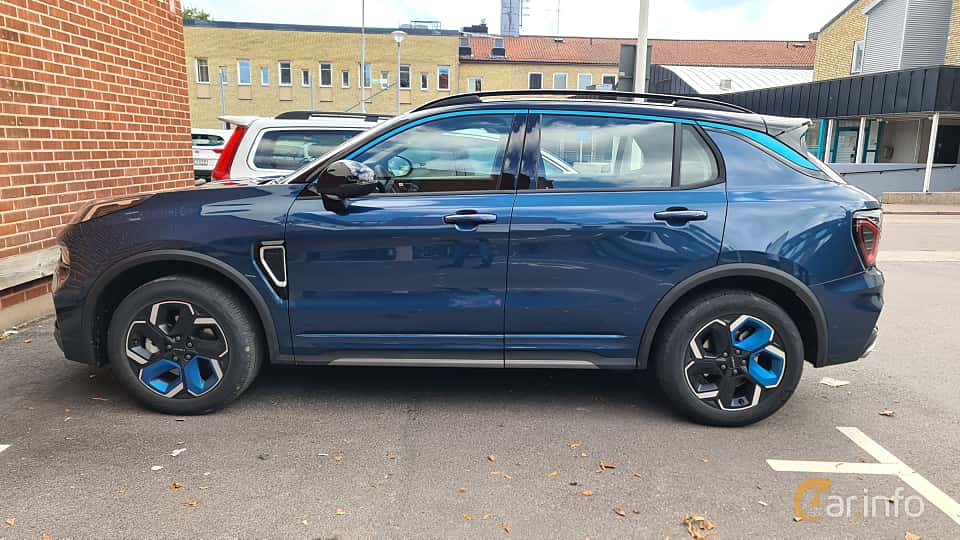 Lynk & Co 01