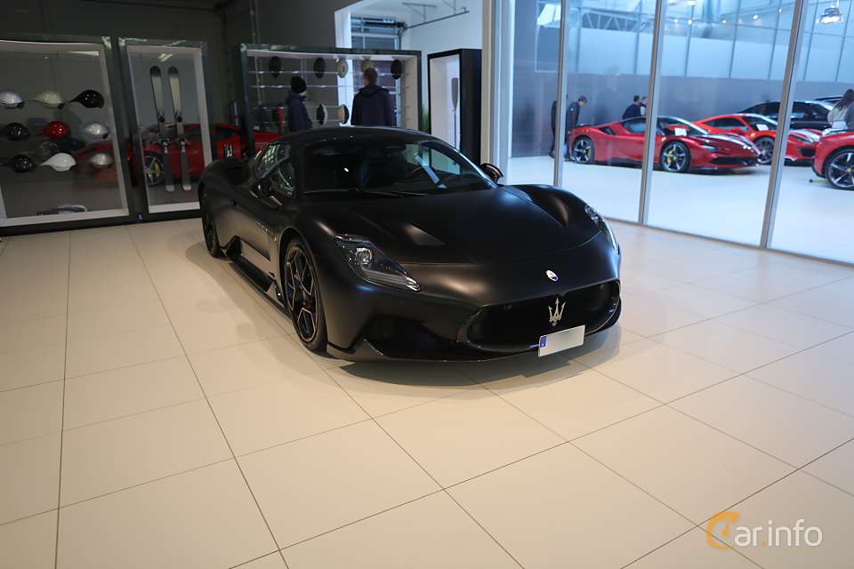 Maserati MC20