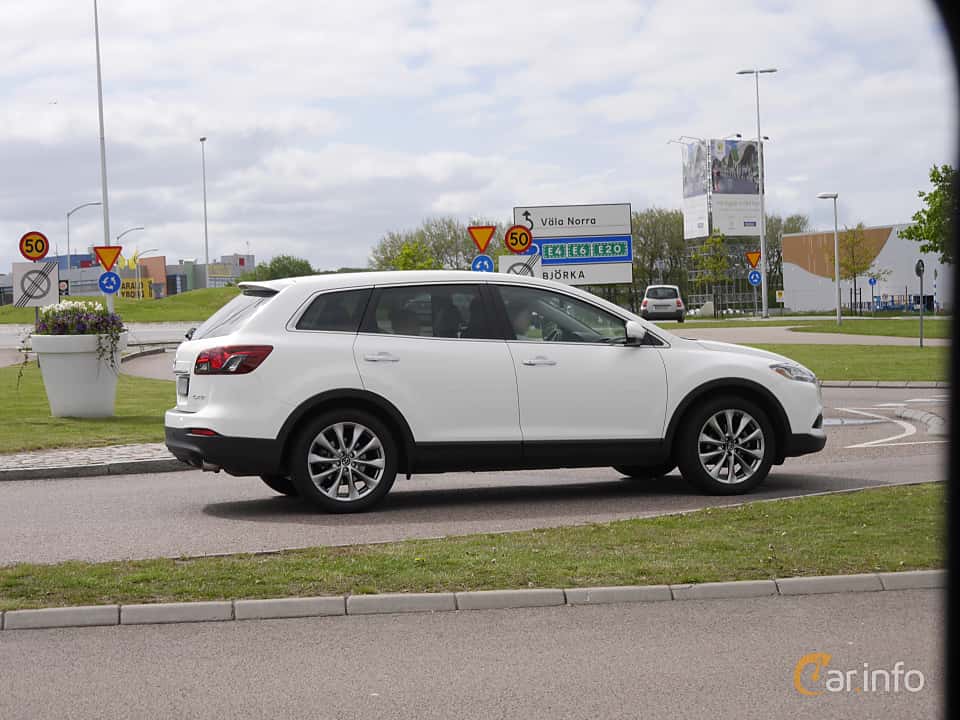 Mazda CX-9