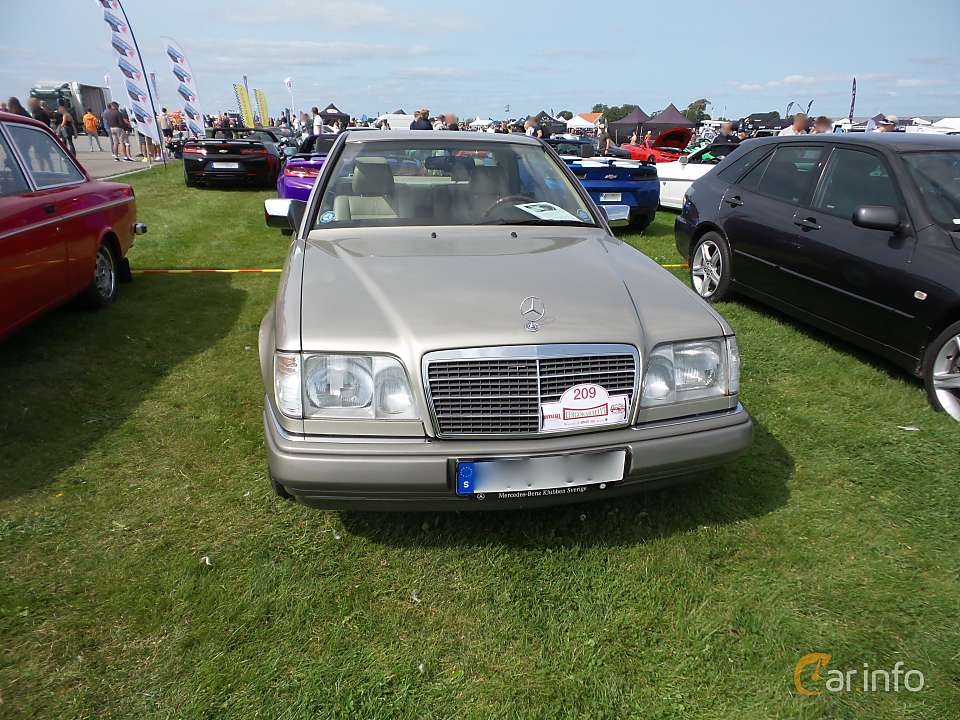 Mercedes-Benz E 320 Coupé Automatisk, 5-trinn, 220hk, 1994