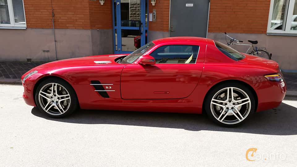 Mercedes-Benz SLS AMG