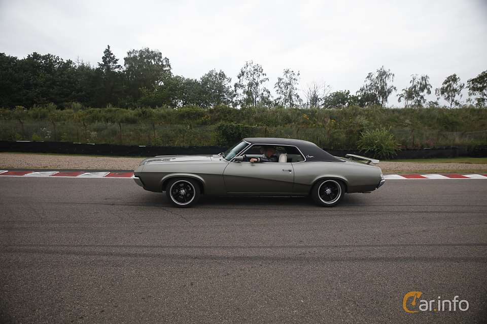 Mercury Cougar