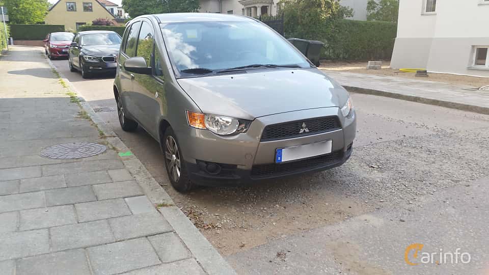 Mitsubishi Colt