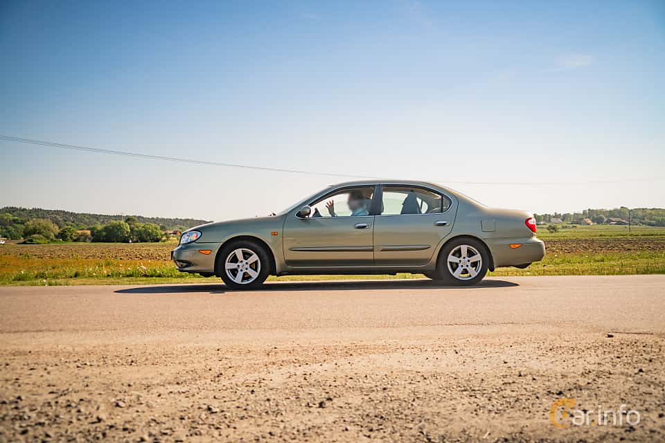 Nissan Maxima 2.0 V6 Automatic, 4-trins, 140ps, 2003