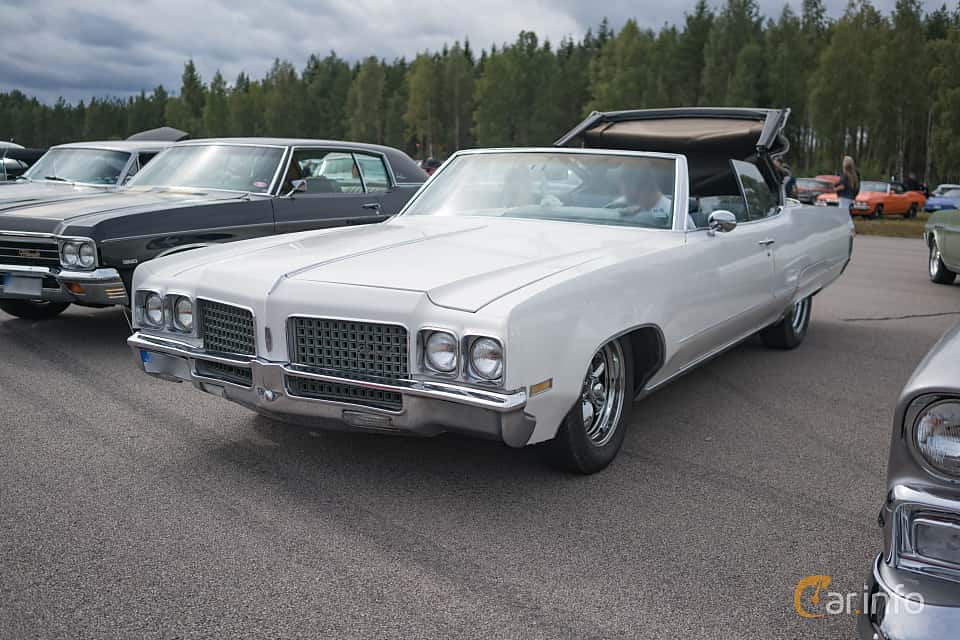 Oldsmobile 98
